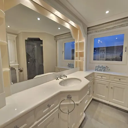 Дом отдыха Caecilienhof Ost *
